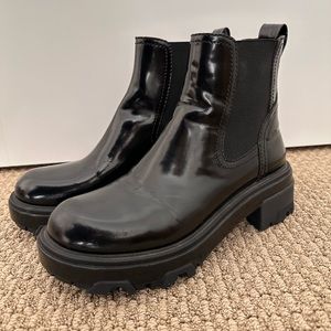 Rag and Bone Chelsea Boots- Barely Worn